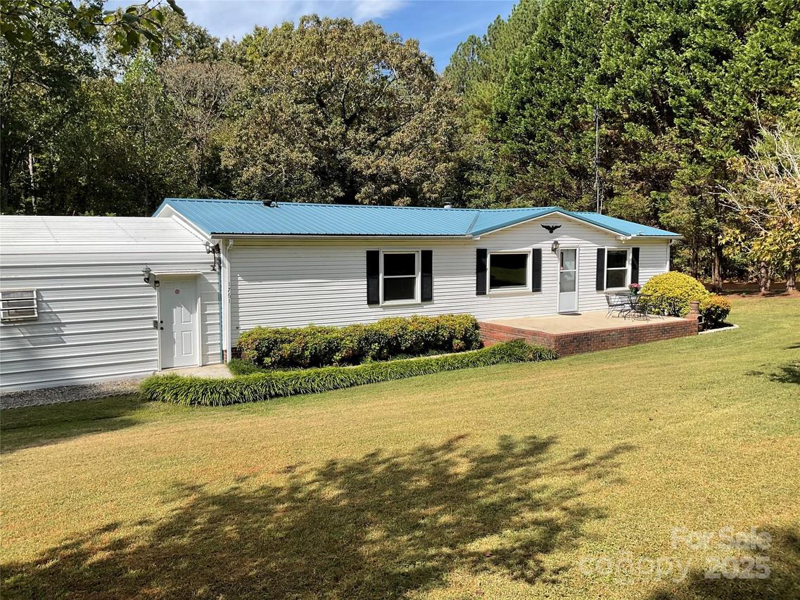1761 Bolton Rd., Catawba, NC 28609