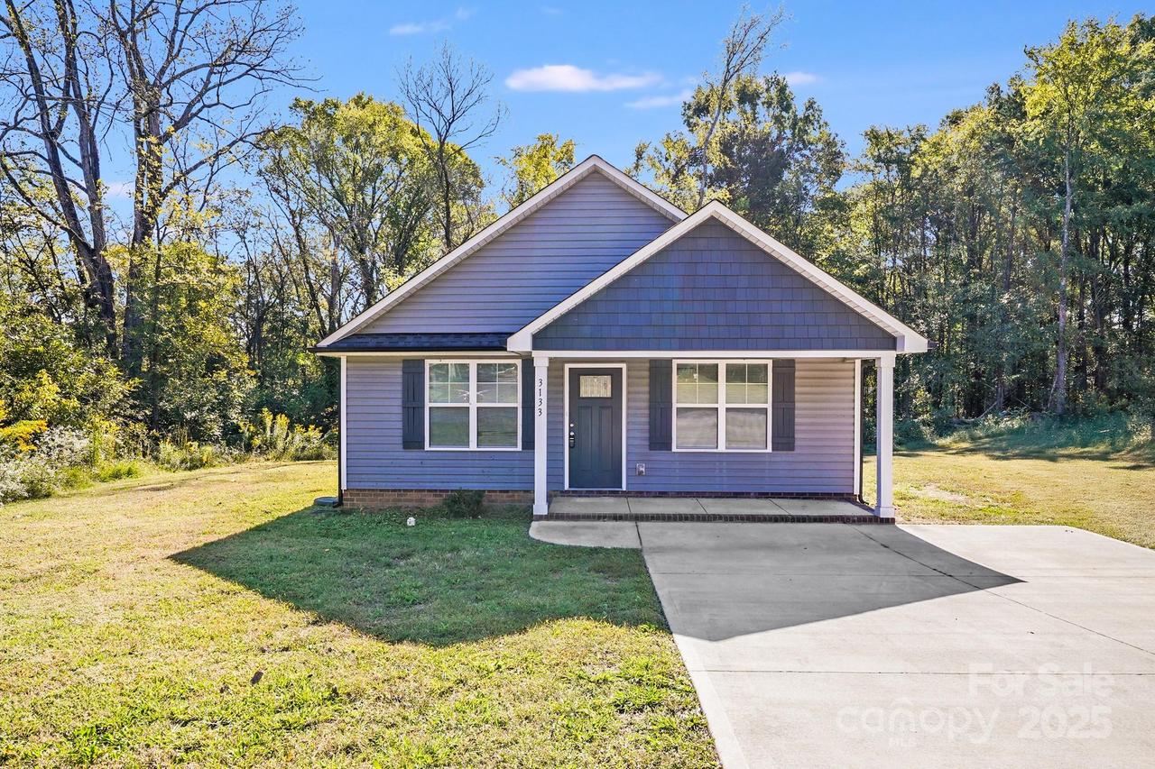 3133 Roberta Rd., Concord, NC 28027