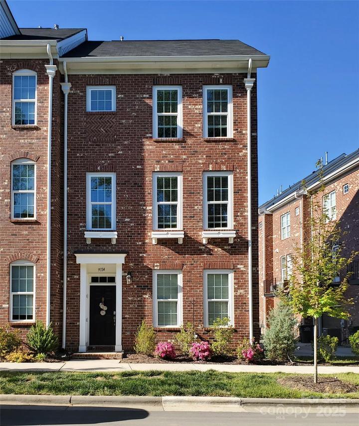 9114 Oban Passage Dr., Charlotte, NC 28273
