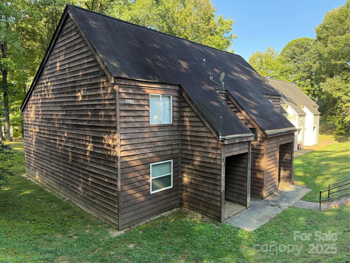 9101 Troon Ln., Charlotte, NC 28214