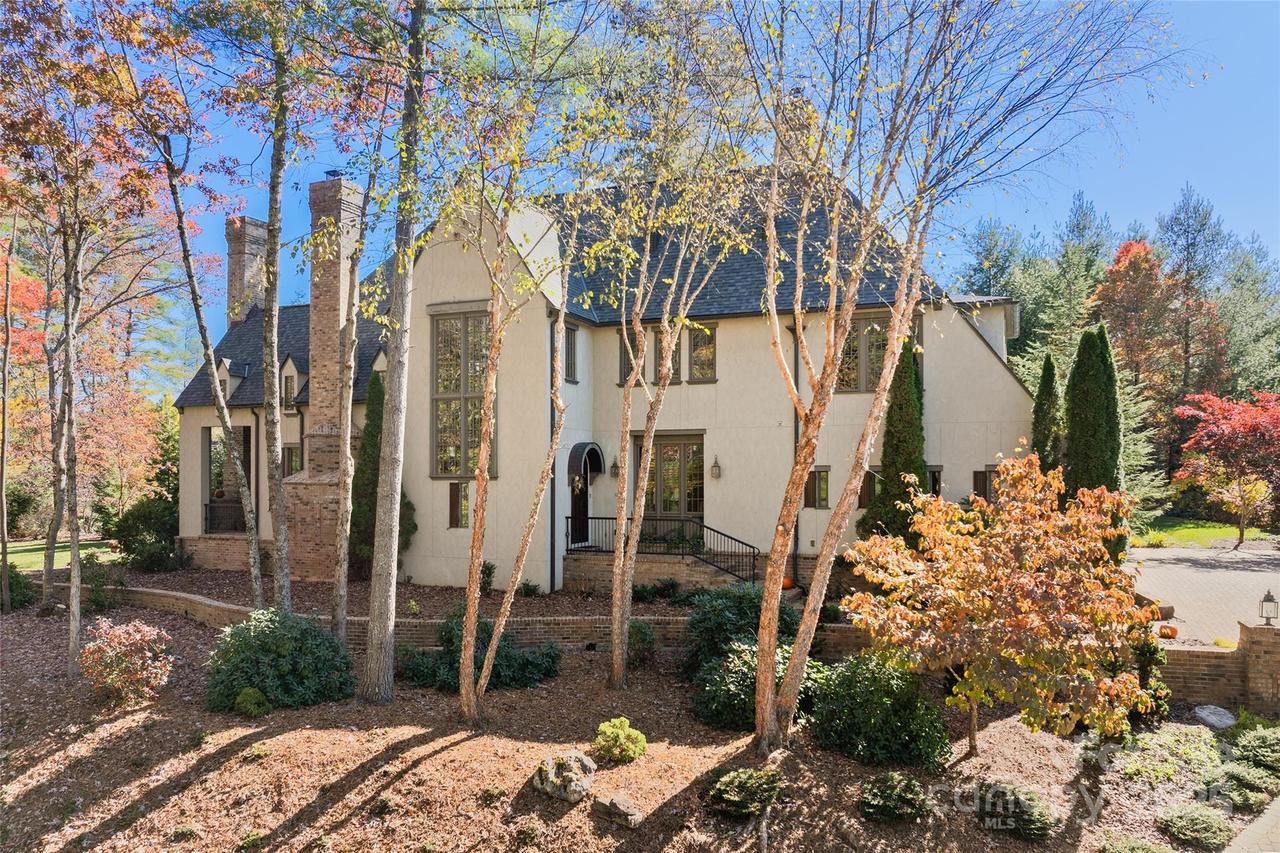 111 Brookline Dr., Asheville, NC 28803