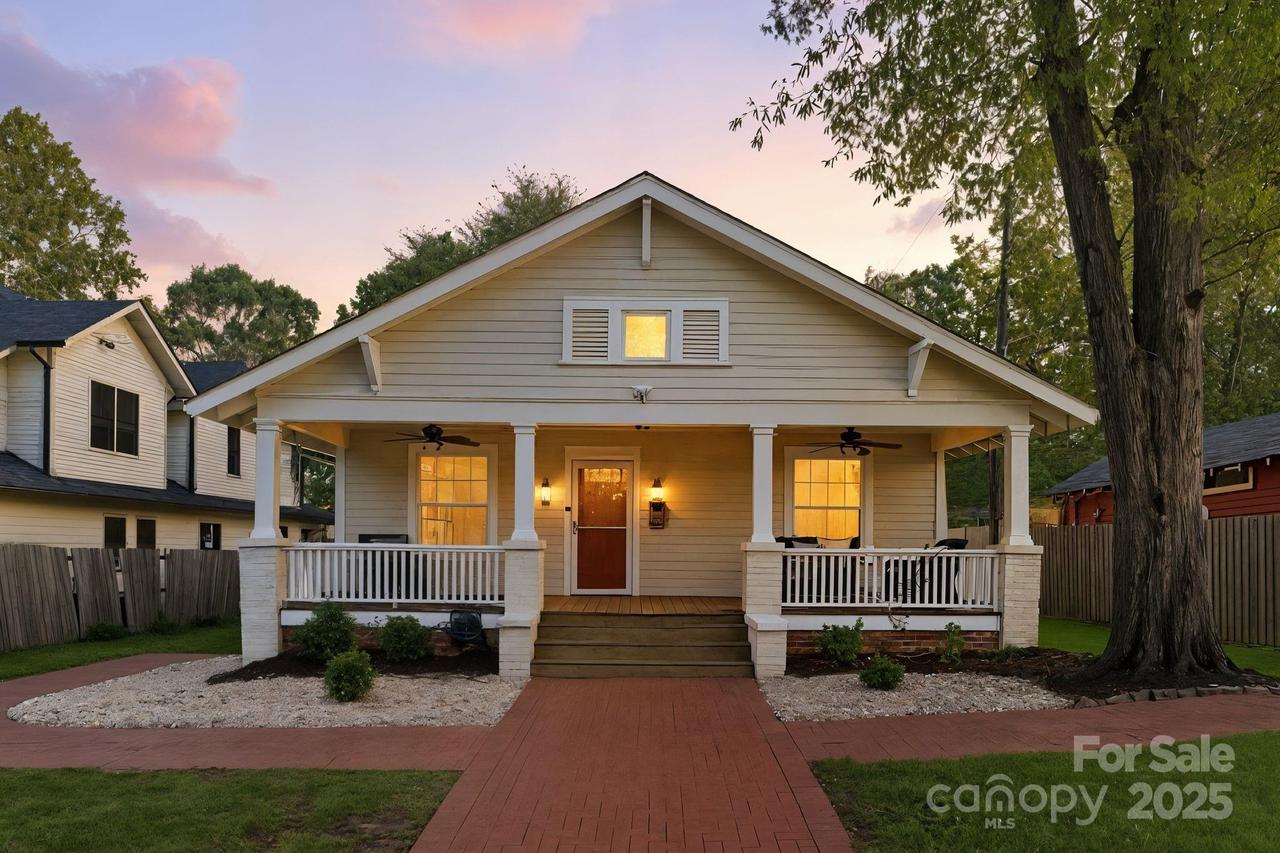 1511 Chestnut Ave., Charlotte, NC 28205