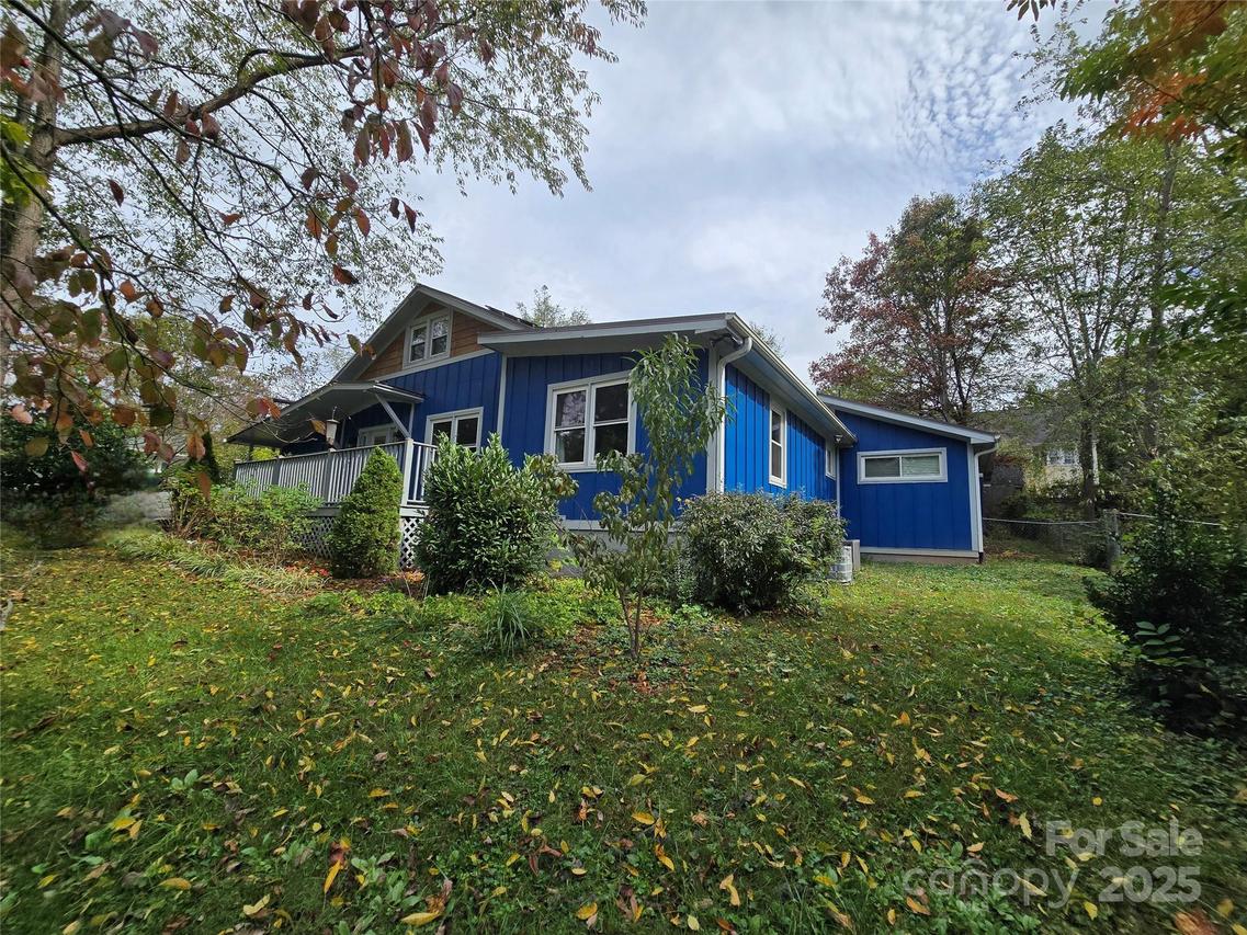 51 Mulberry Ct., Arden, NC 28704