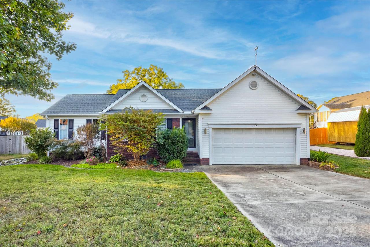 710 E Mills Dr., Landis, NC 28088