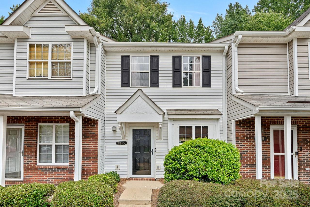 5415 Kimmerly Woods Dr., Charlotte, NC 28215