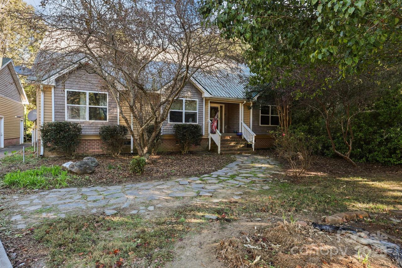 952 Flat Swamp Rd., Denton, NC 27239