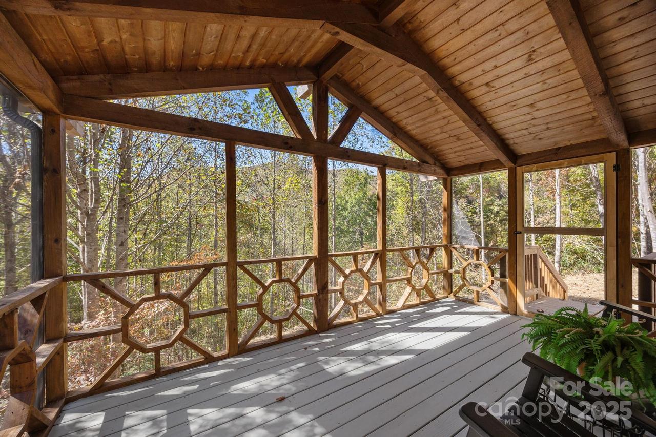 86 Tuts Ter., Sylva, NC 28779