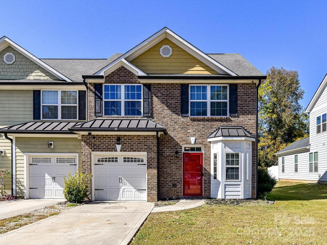1079 Laurel Ln., Gastonia, NC 28054