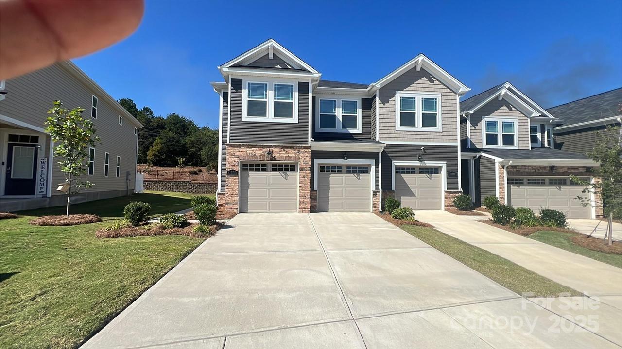 11226 Bartrams Way, Charlotte, NC 28278