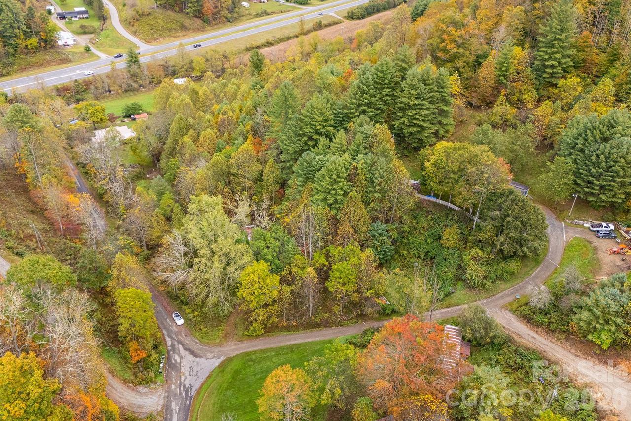 211 Evergreen Rd., Burnsville, NC 28714