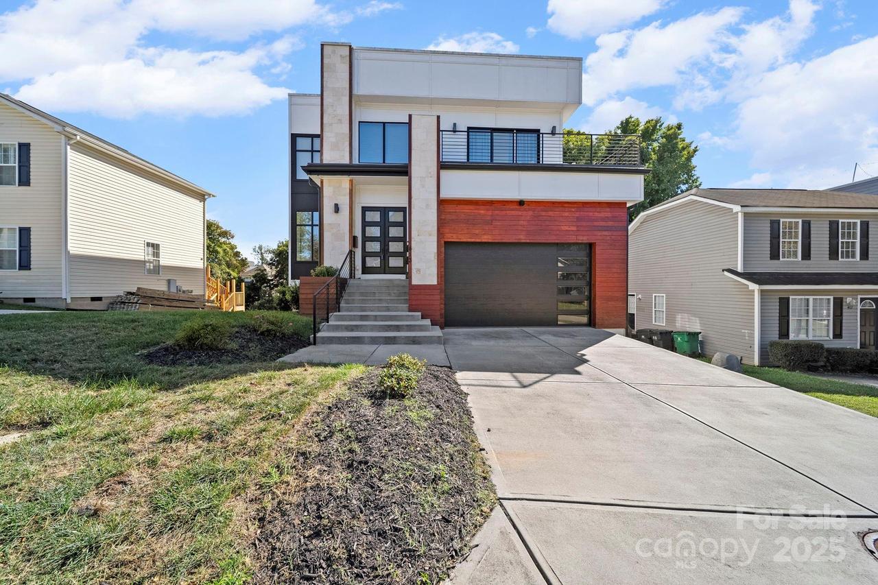 413 Coxe Ave., Charlotte, NC 28208