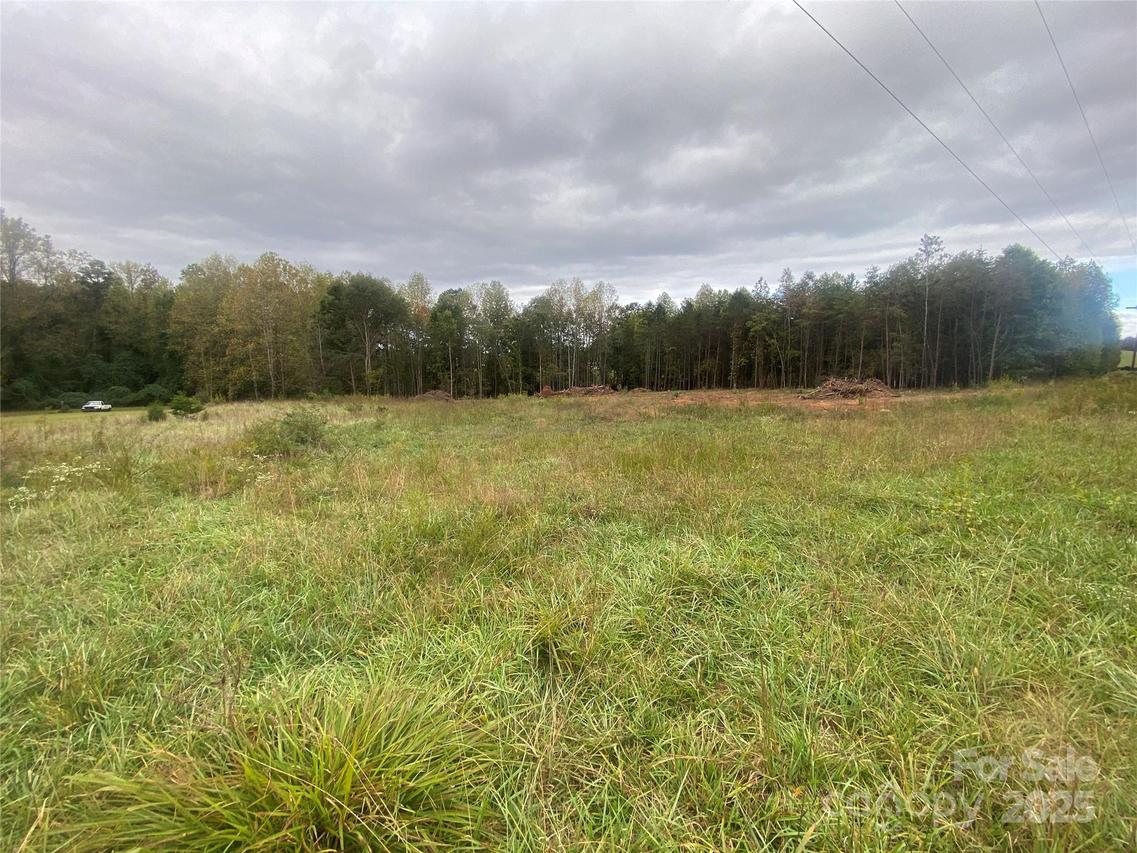 1595 Hudlow Rd. #7B, Forest City, NC 28034