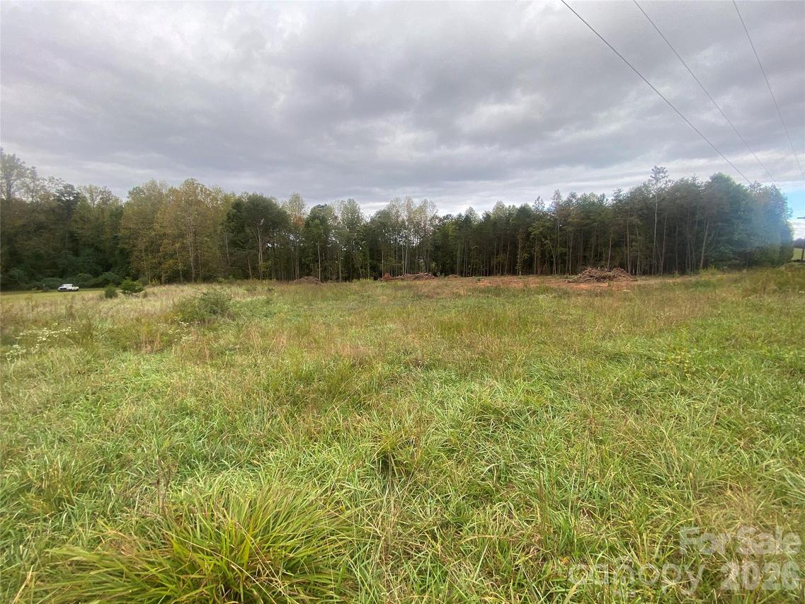 1595 Hudlow Rd. #7B, Forest City, NC 28043
