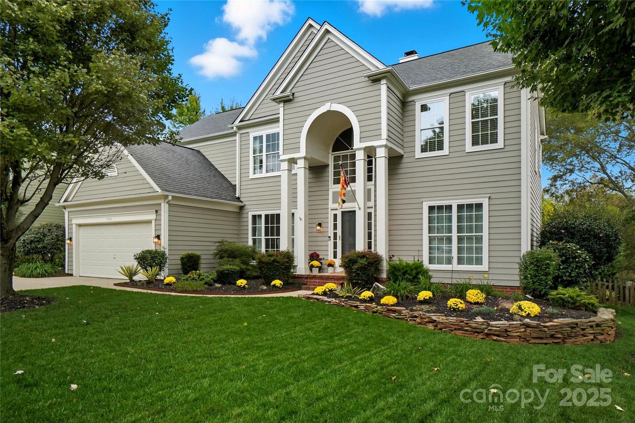 5701 Fairvista Dr., Charlotte, NC 28269