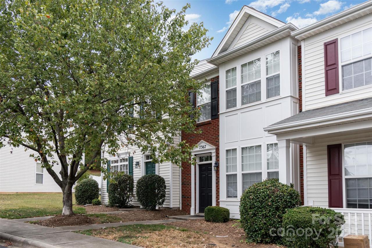 7367 Laurel Valley Rd., Charlotte, NC 28273
