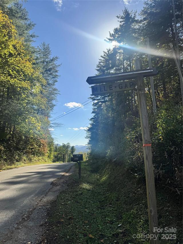 Cutshall Town Rd., Marshall, NC 28753