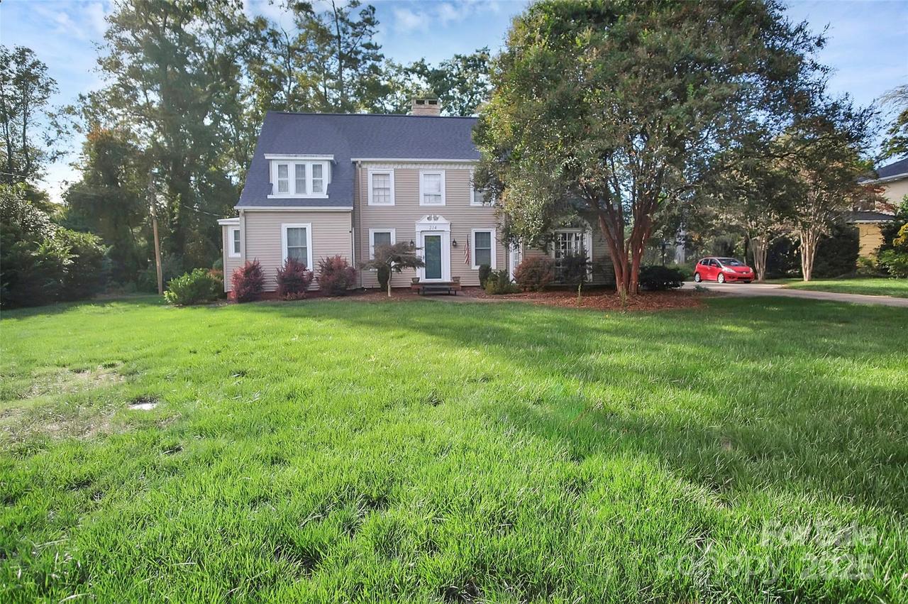 214 Belvedere Ave., Shelby, NC 28150