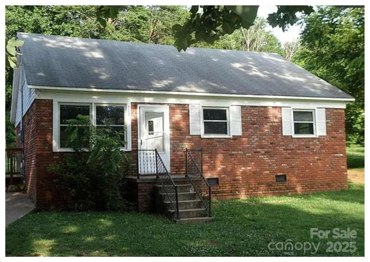 1129 Rita Ave., Statesville, NC 4832