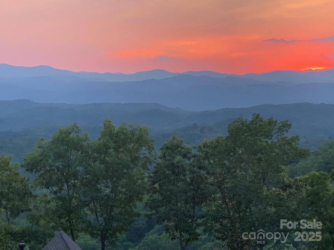 384 Oakanoah Cir. #L293/U2, Brevard, NC 28712