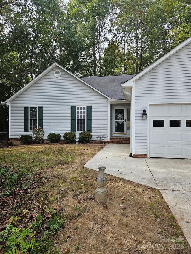 396 Glensprings Dr., Fletcher, NC 28732