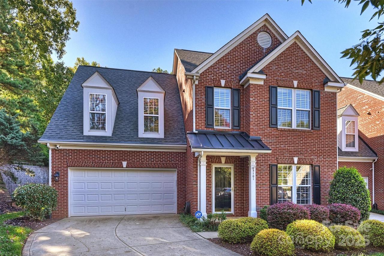 5101 Berkeley Creek Ln., Charlotte, NC 28277