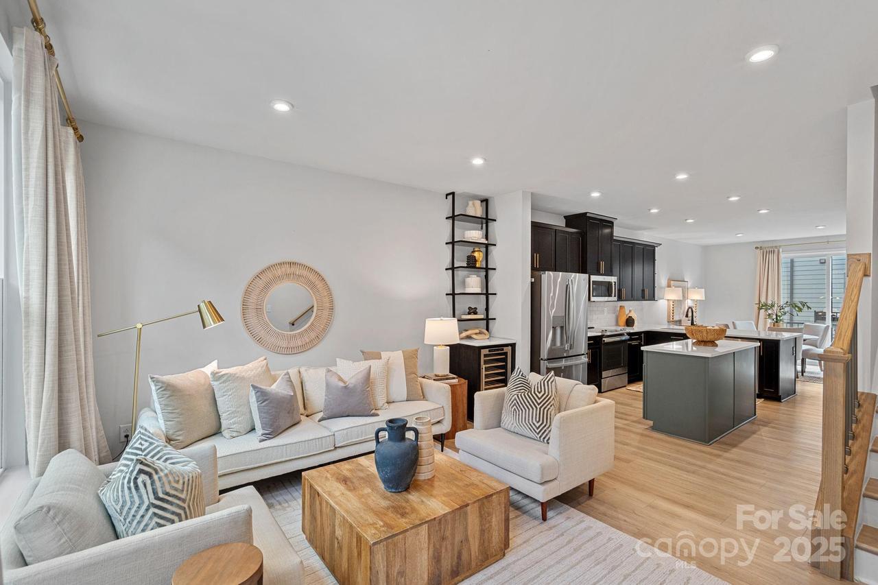 4032 Citra Ln., Charlotte, NC 28217