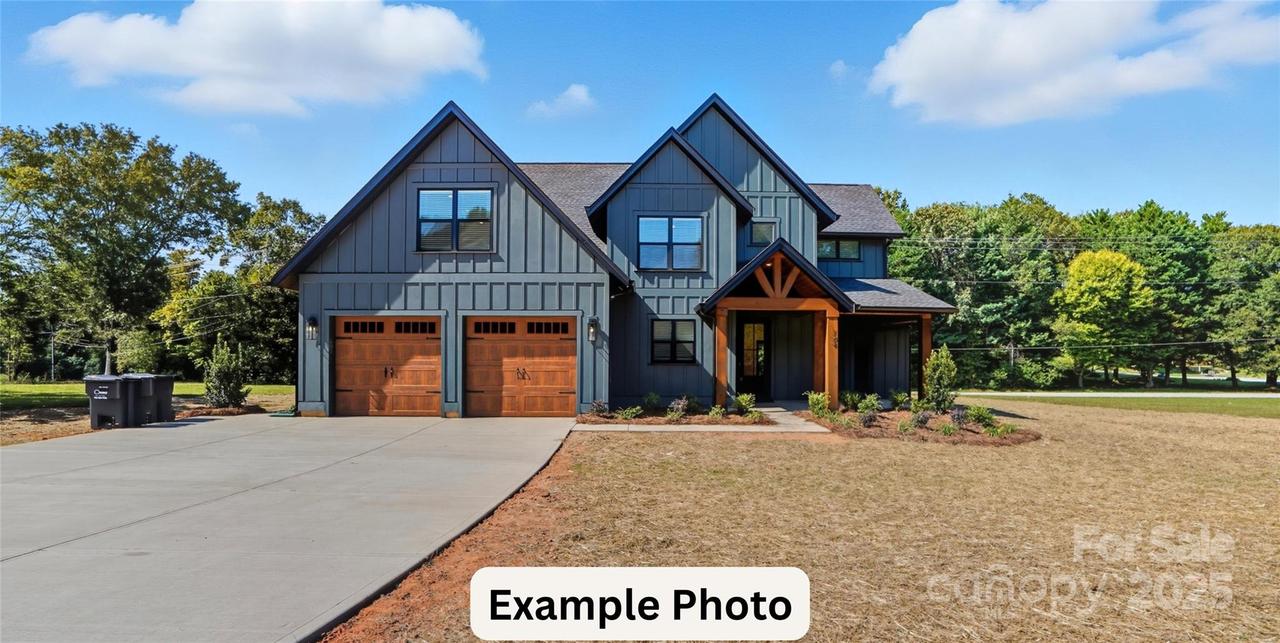1041 Harrogate Dr., Bessemer City, NC 28016