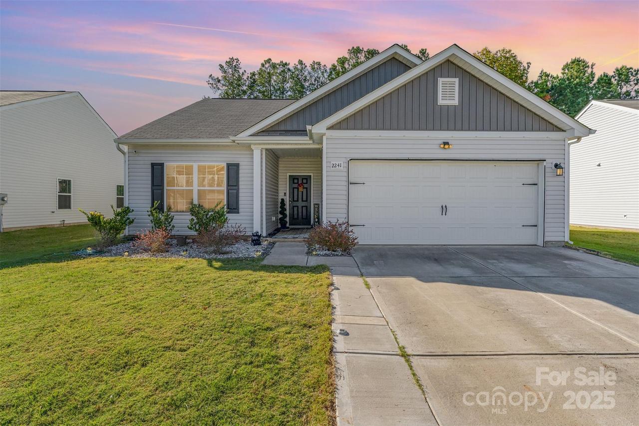 2241 Lanza Dr., Charlotte, NC 28215