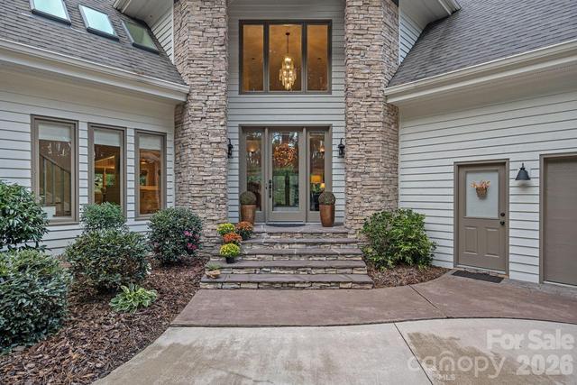 New Golf Course Lots For Sale in New London: October 14th to October 20th