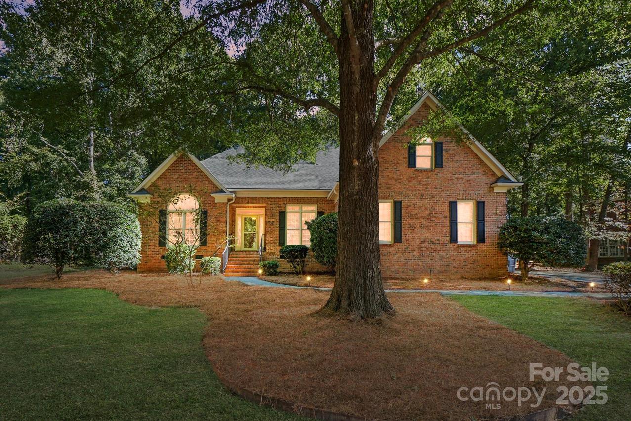 1200 Over Stream Ln., Matthews, NC 28105