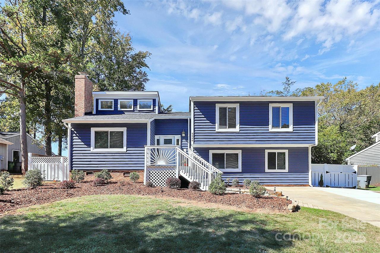 9546 Fairway Ridge Rd., Charlotte, NC 28277