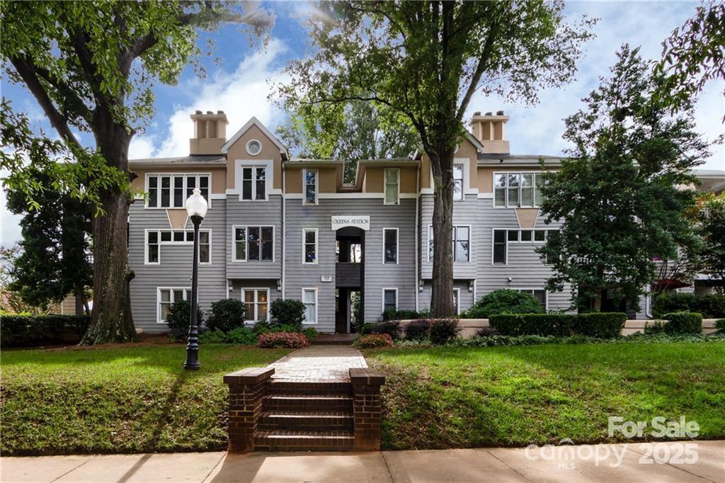 318 Queens Rd. #9, Charlotte, NC 28204