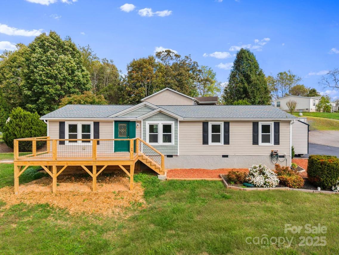 6 Sahalee Dr., Asheville, NC 28804