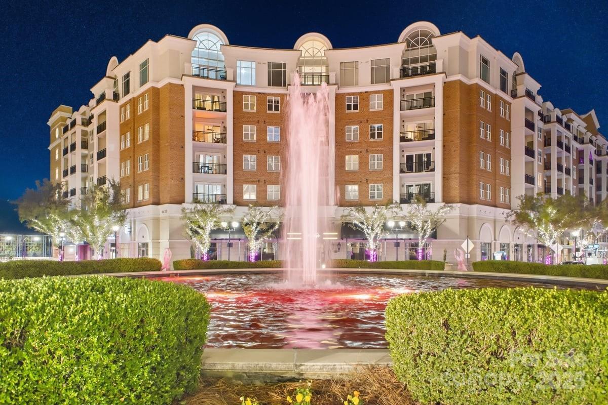 4620 Piedmont Row Dr. #706, Charlotte, NC 28210