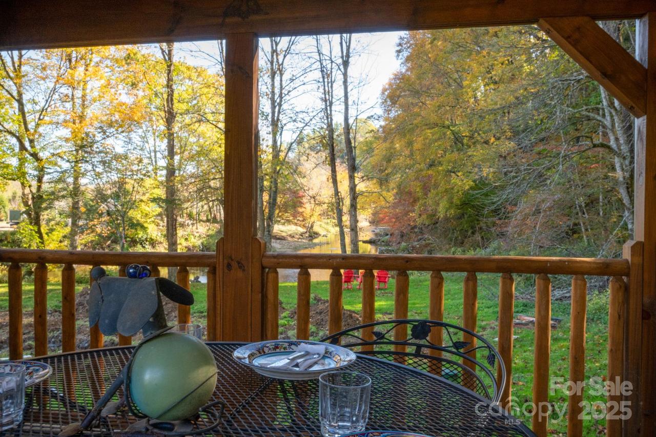 239 Ginger Cir., Newland, NC 28657