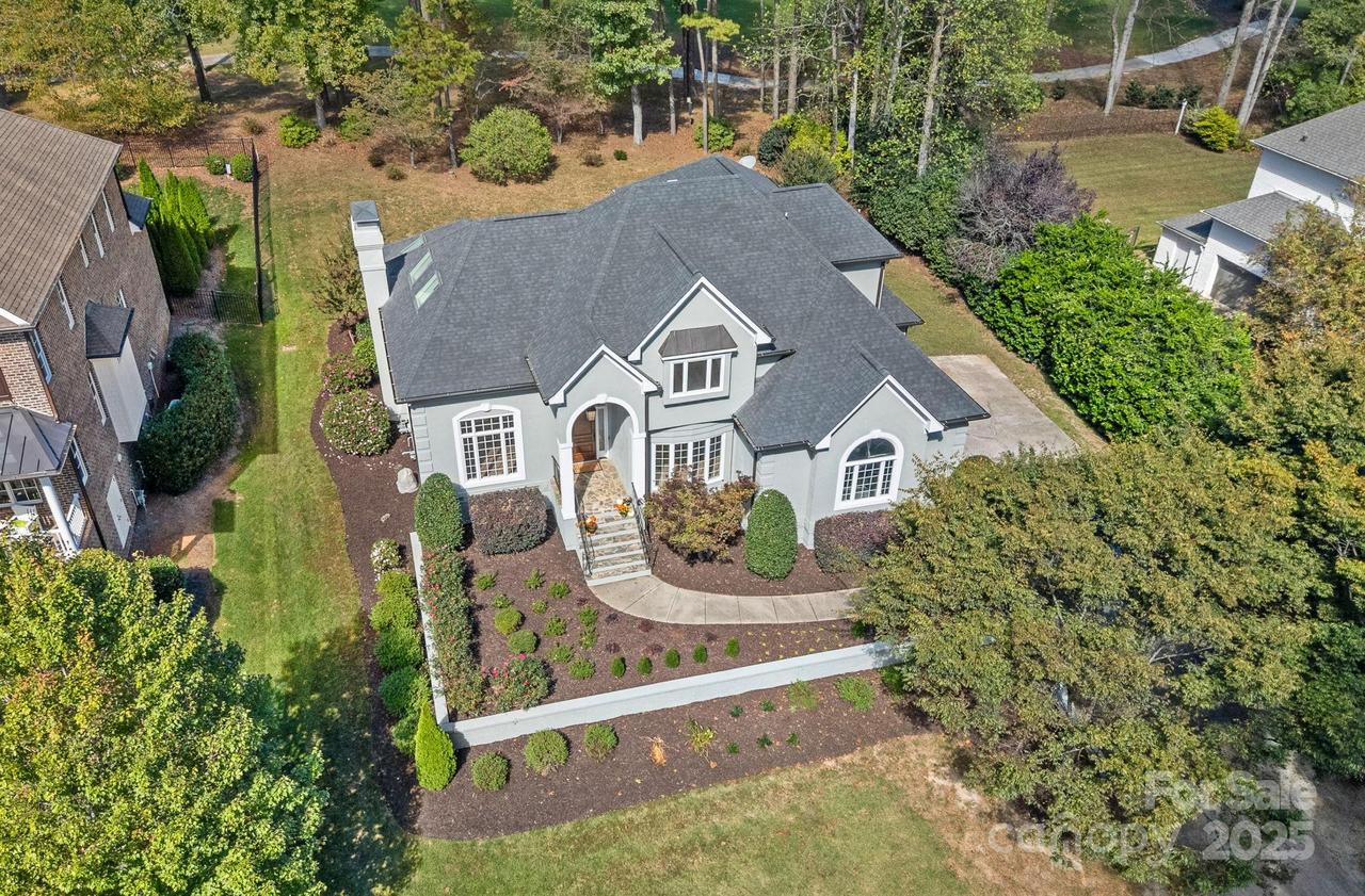 17608 River Ford Dr., Davidson, NC 28036