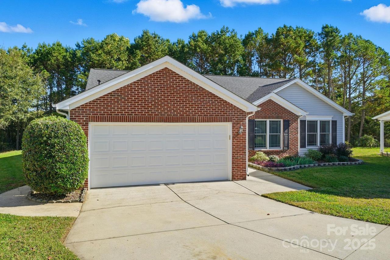 3324 Covelo Ct., Charlotte, NC 28262