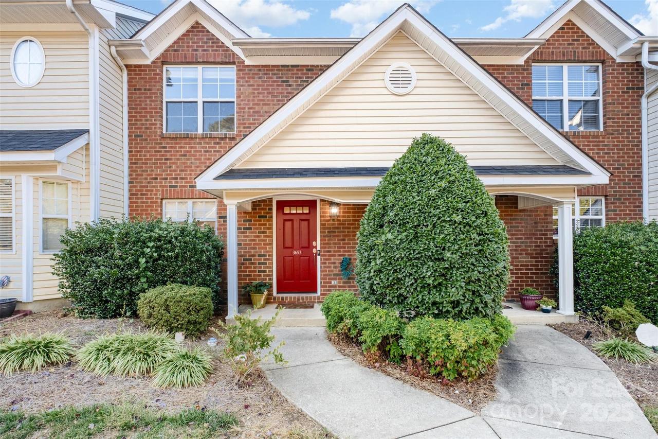 3657 Melrose Cottage Dr., Matthews, NC 28105
