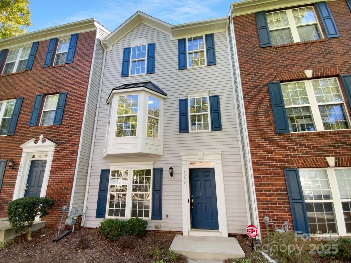 9658 Blossom Hill Dr., Huntersville, NC 28078