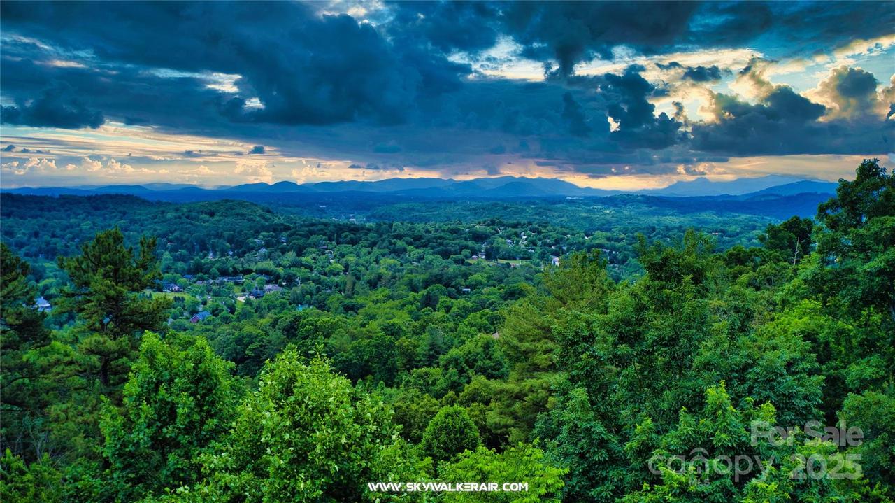 175 Senator Reynolds Rd. #23, Asheville, NC 28804