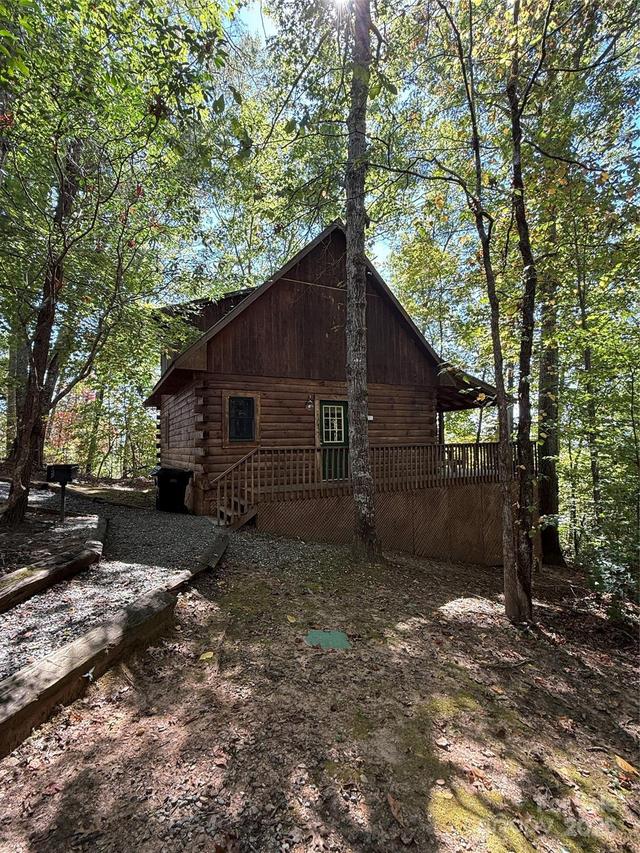 269 Fernwood Dr., Bryson City, NC 28713
