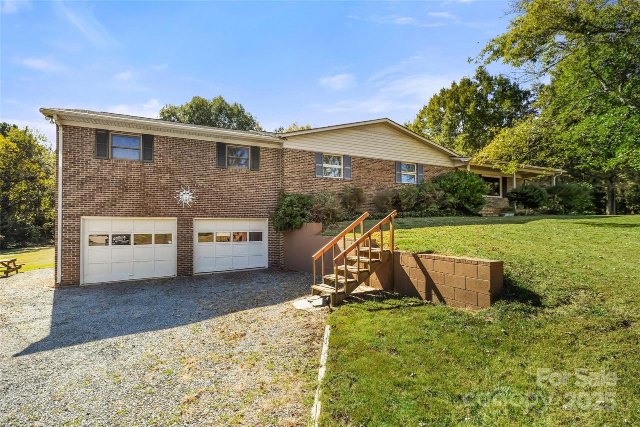 5303 Rogers Rd., Monroe, NC 28110