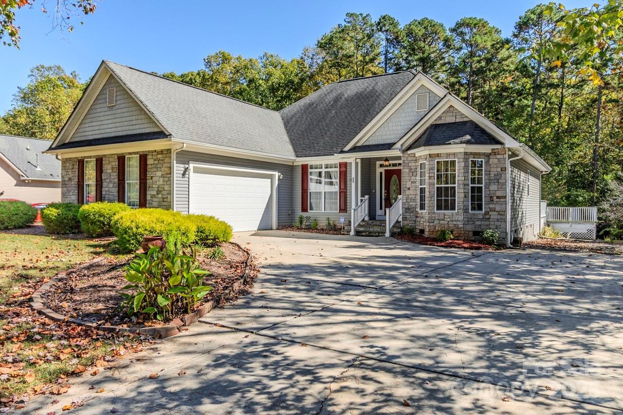 5038 Arden Gate Dr., Iron Station, NC 28080