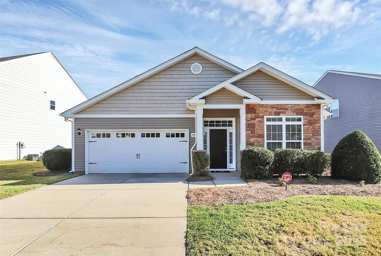 7016 Solares Dr., Charlotte, NC 28215