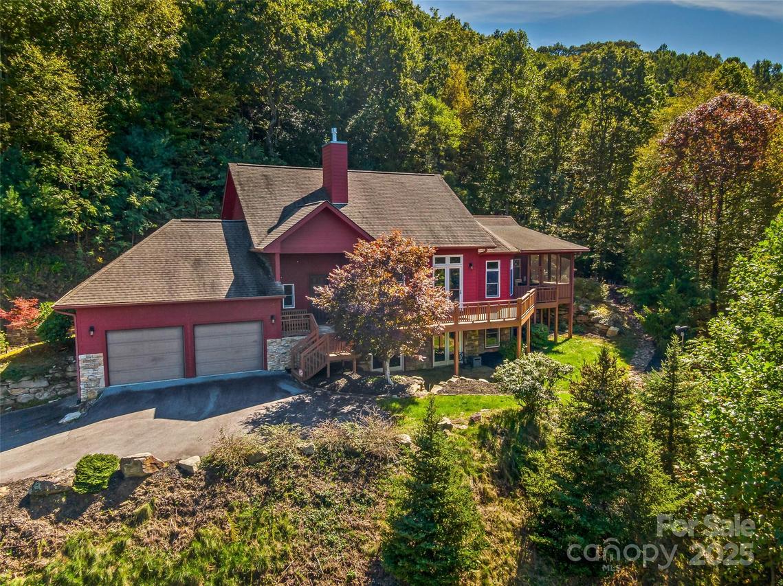 1341 Double Knob Dr., Arden, NC 28704