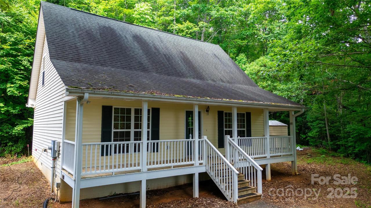 419 Bayberry Cove Rd., Sylva, NC 28779