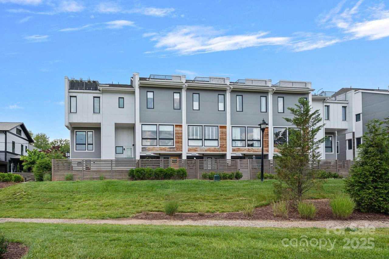 2745 Shenandoah Ave., Charlotte, NC 28205