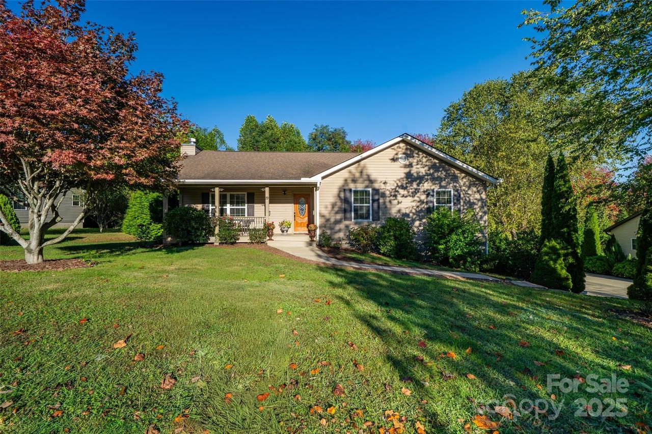 19 Azure Sage Way, Asheville, NC 28806