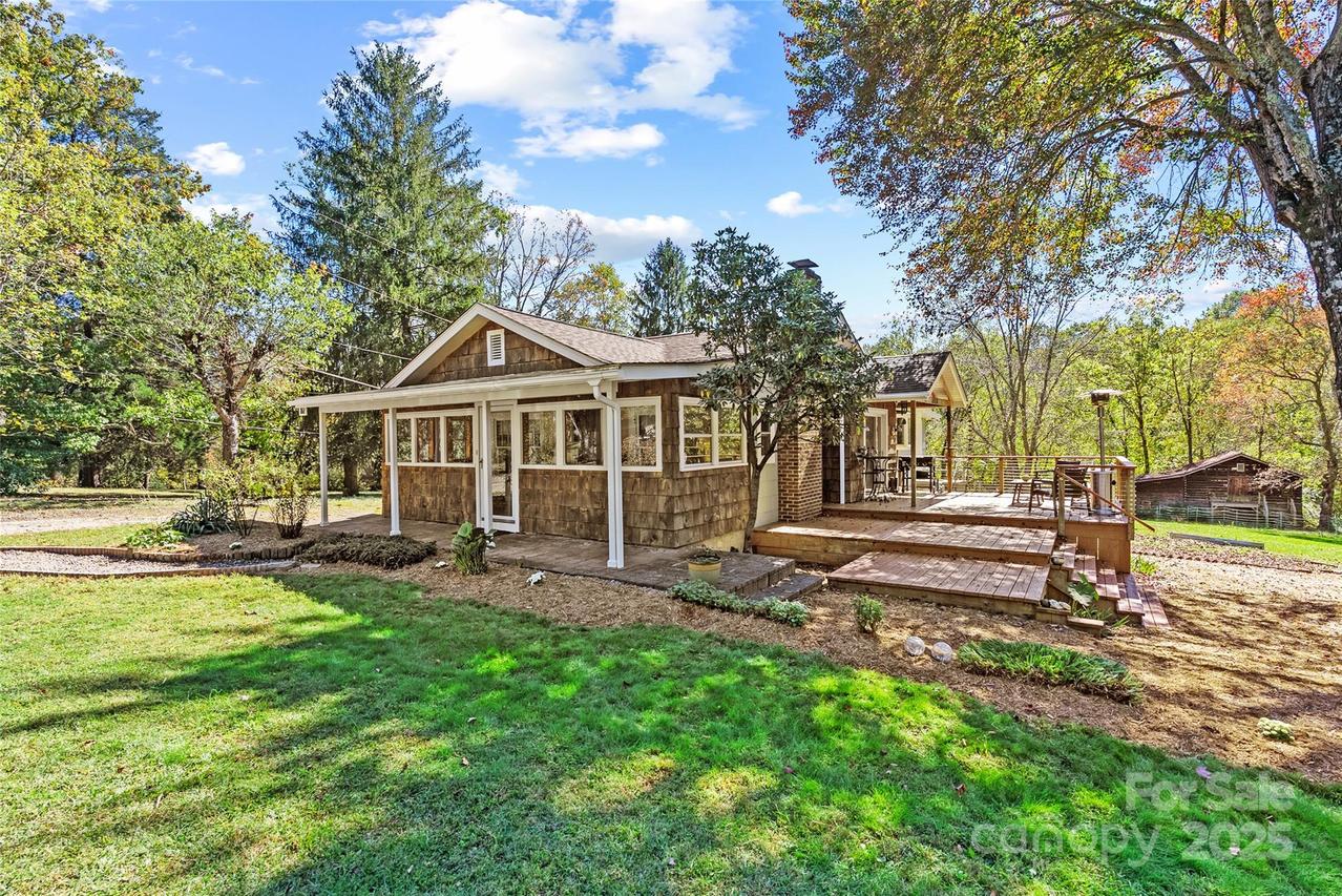 175 Candler School Rd., Candler, NC 28715