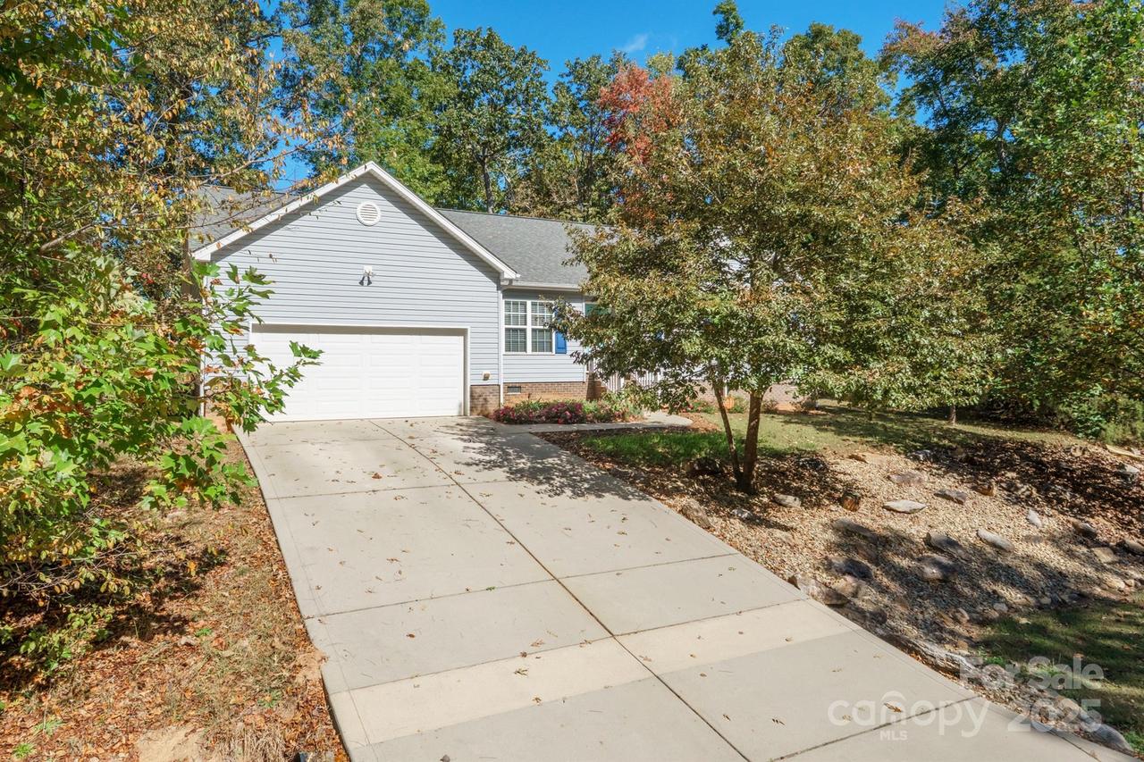 5039 Penn Rd., Iron Station, NC 28080